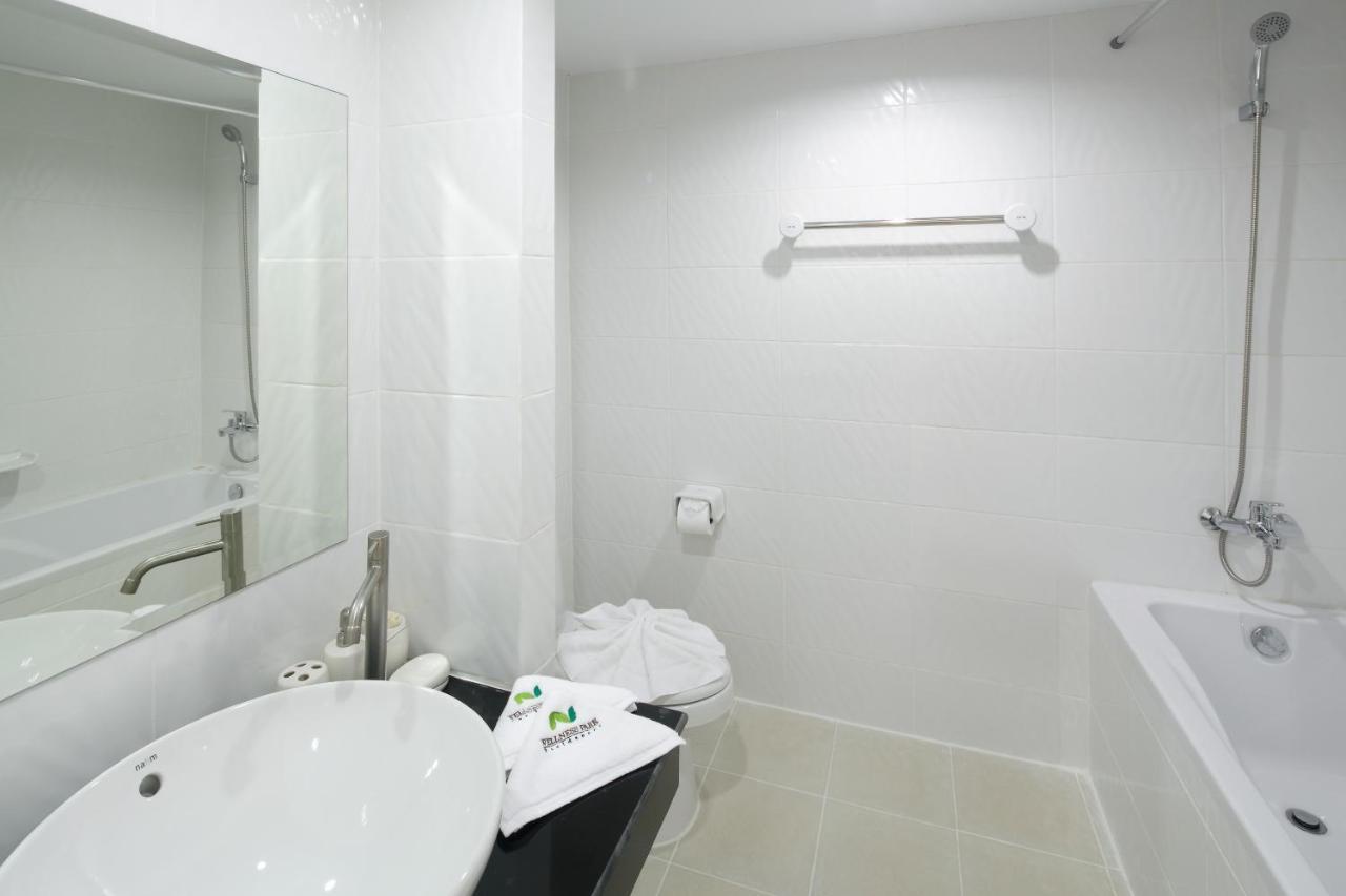 Wellness Park ResidenceBang Pa-in エクステリア 写真
